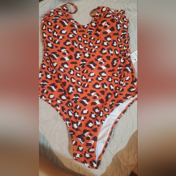 CUPSHE Women's V Neck Leopard Print One Piece Swimsuit Large - Picture 3 of 4